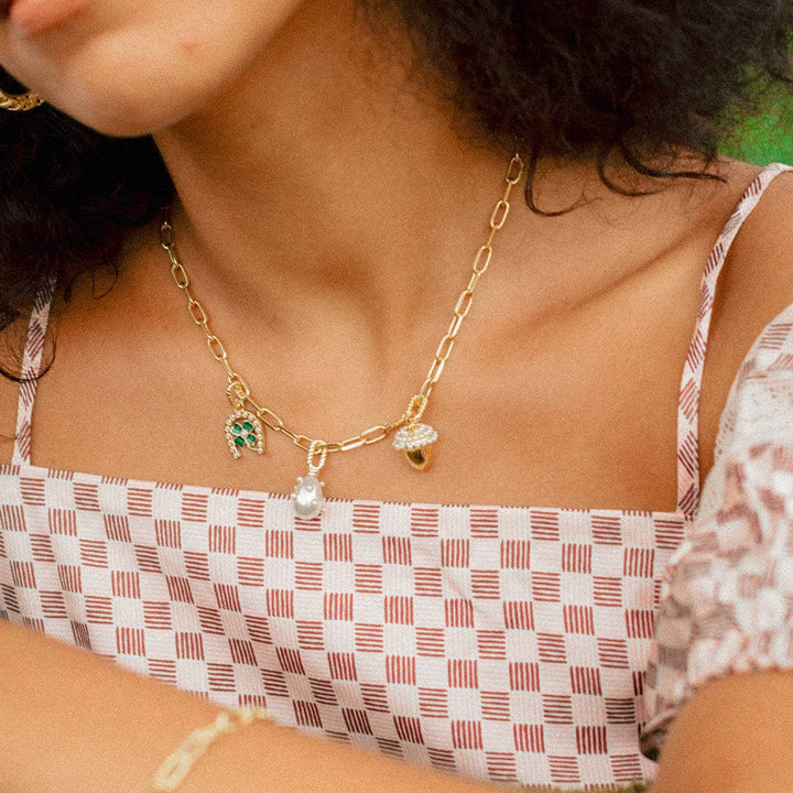 Daisy London Gold Shrimps Clover Charm Pendant - MococoDaisy LondonSHC001_GPCharms & Pendants