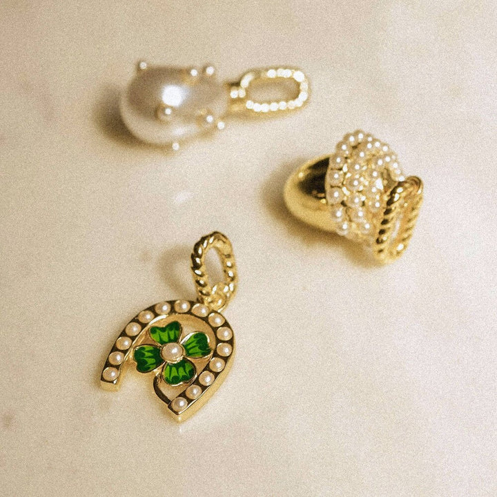 Daisy London Gold Shrimps Clover Charm Pendant - MococoDaisy LondonSHC001_GPCharms & Pendants