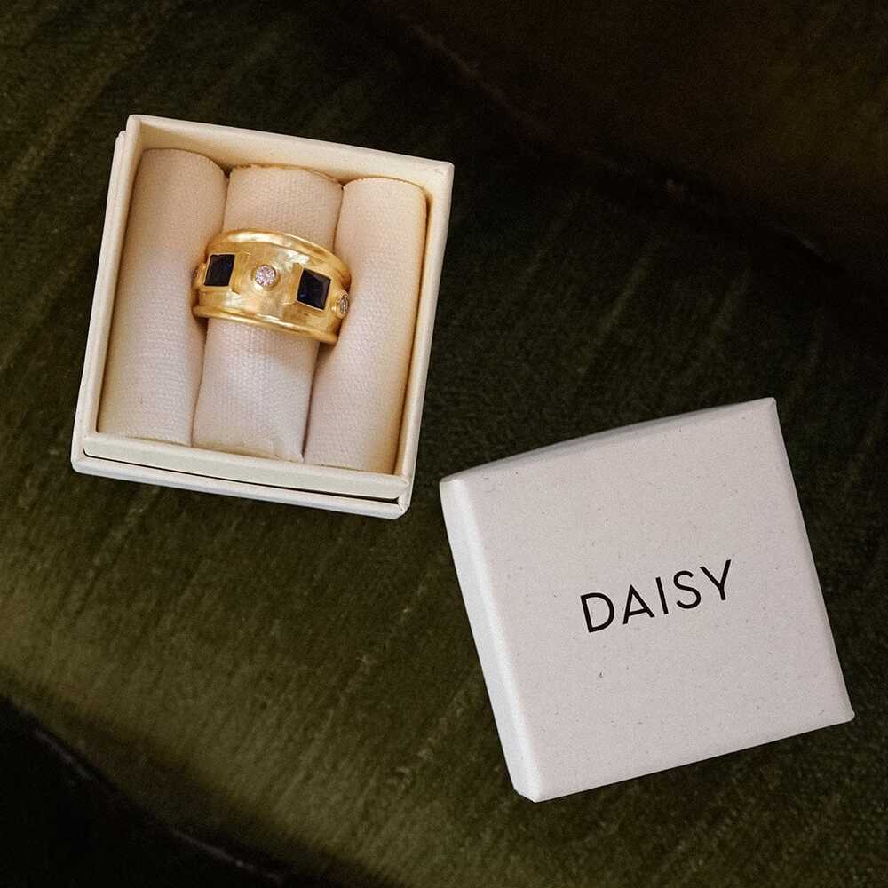 Daisy London Gold / Silver Plate Chunky Stone Textured Ring Additional Image - 8