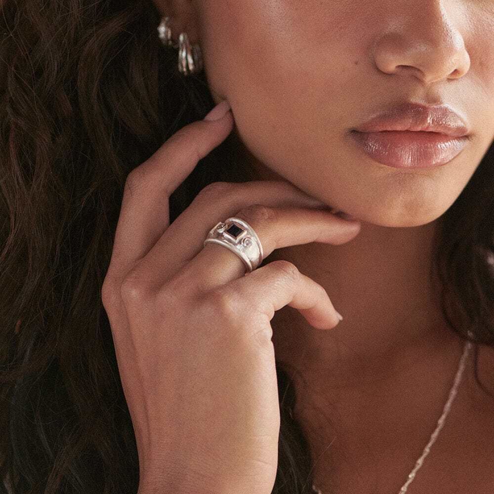 Daisy London Gold / Silver Plate Chunky Stone Textured Ring Additional Image - 7
