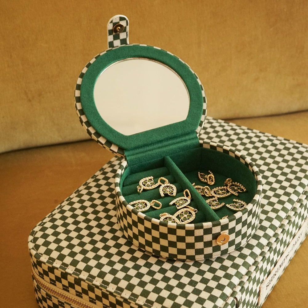 Daisy London Shrimps Compact Green Jewellery Case 3