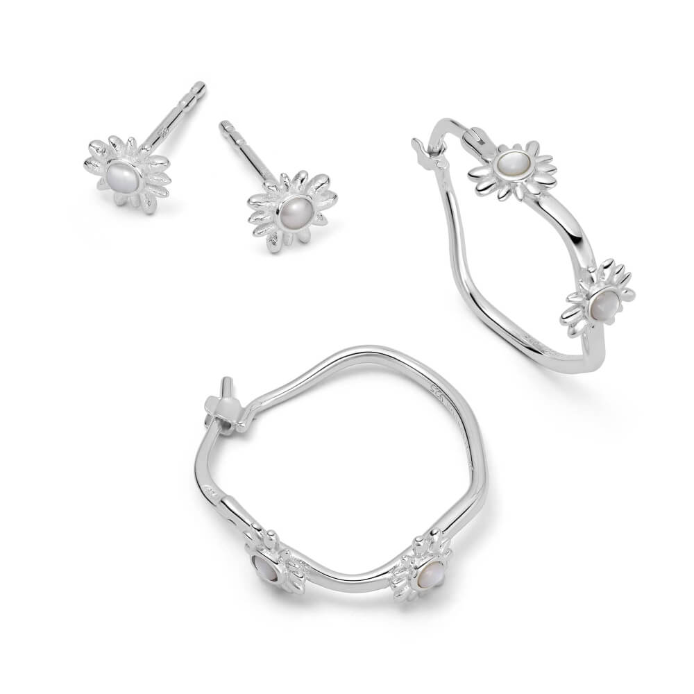 Daisy London Silver Daisy Mother Of Pearl Earring Stack - MococoDaisy LondonGSET168_SLVEarrings