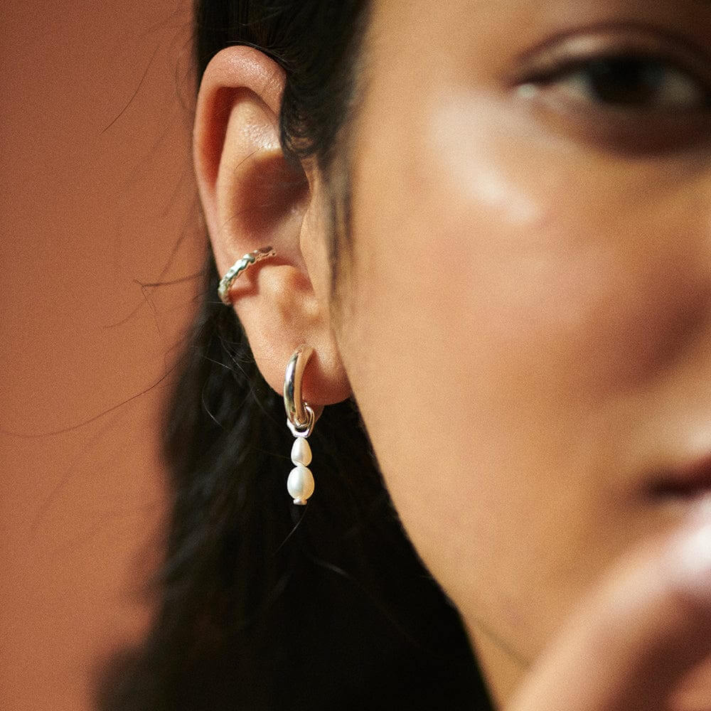 Daisy London Silver Double Baroque Pearl Hoop Earrings - MococoDaisy LondonTE08_SLVEarrings