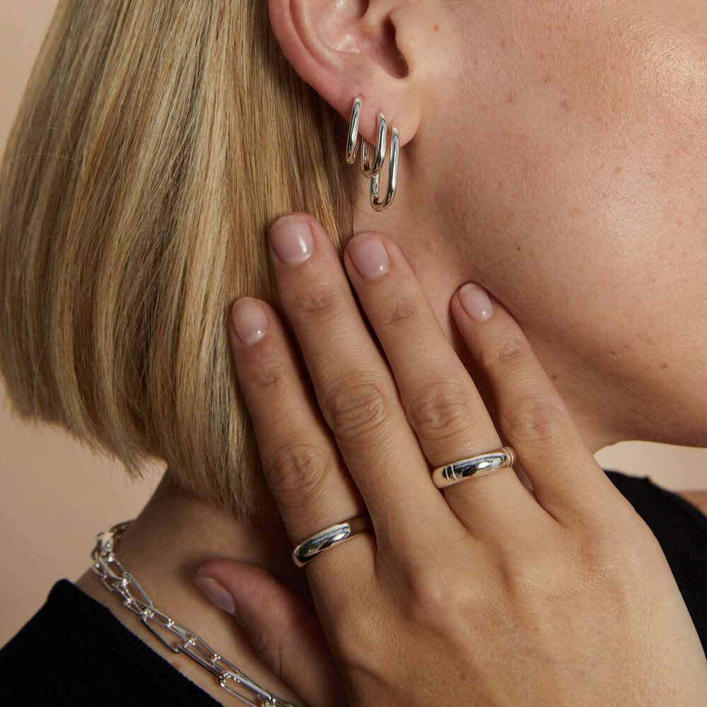 Daisy London Silver Estee Lalonde Maxi Square Hoop Earrings - MococoDaisy London4ELE40_SLVEarrings