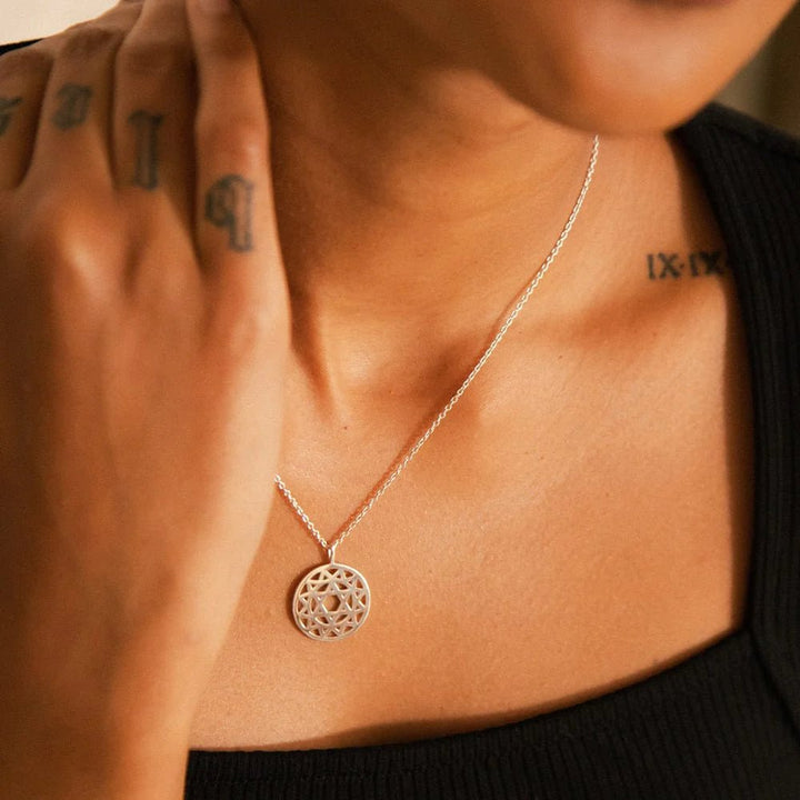 Daisy London Silver Heart Chakra Necklace - MococoDaisy LondonNCHK30045055379320155Necklaces