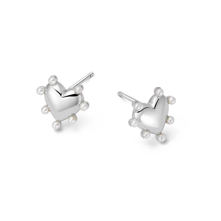 Daisy London Silver Heart Pearl Stud Earrings - MococoDaisy LondonHTE02_SLVEarrings