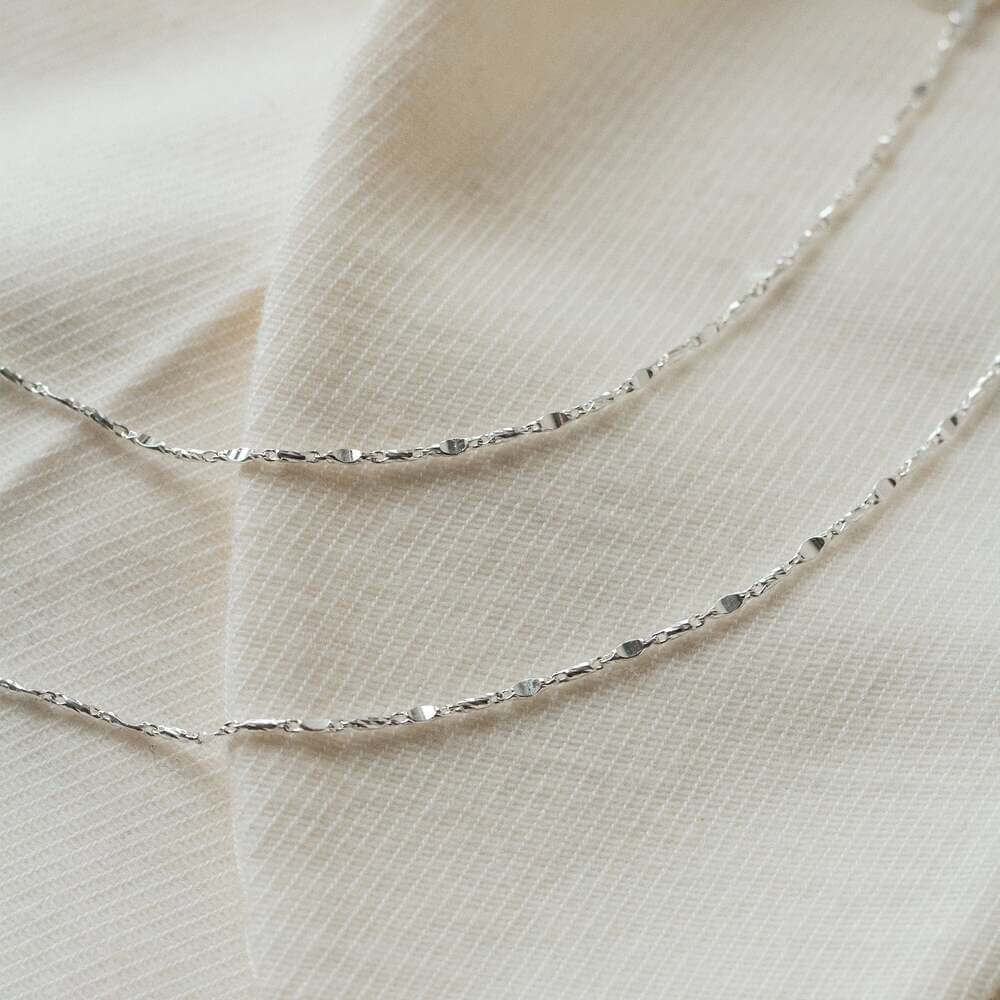 Daisy London Silver Long Tidal Twist Chain Necklace - MococoDaisy LondonSN20_SLVNecklaces