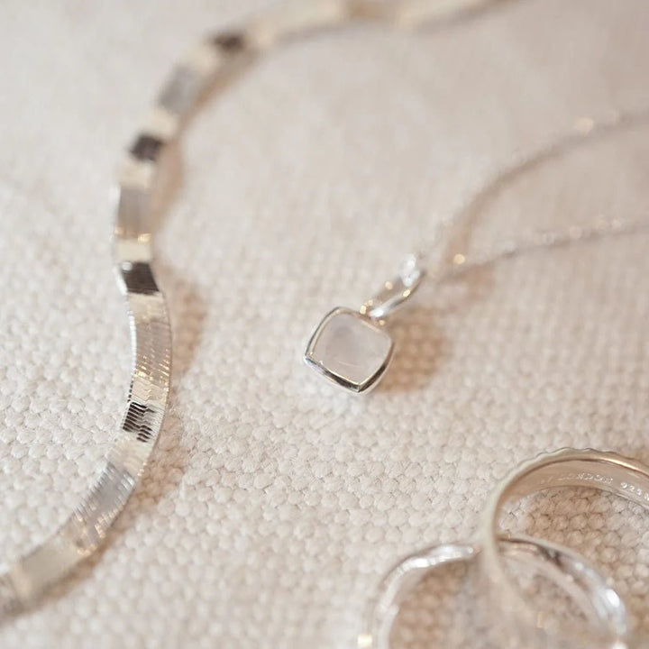 Daisy London Silver Moonstone June Birthstone Charm Necklace - MococoDaisy LondonBS18_SLVNecklaces