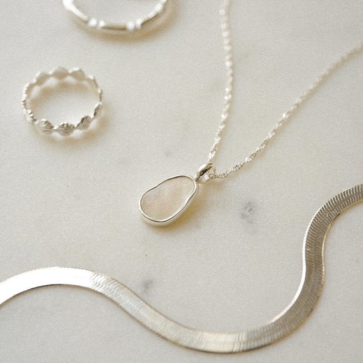 Daisy London Silver Mother Of Pearl Layering Set - MococoDaisy LondonGSET154_SLVJewellery Sets