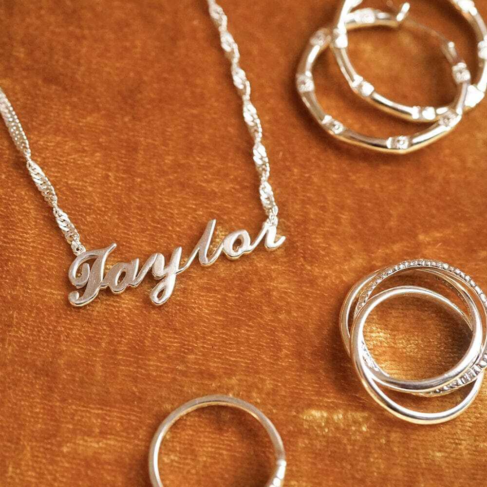 Daisy London Silver Personalised Carrie Name Necklace - MococoDaisy LondonNP010_SLVNecklaces