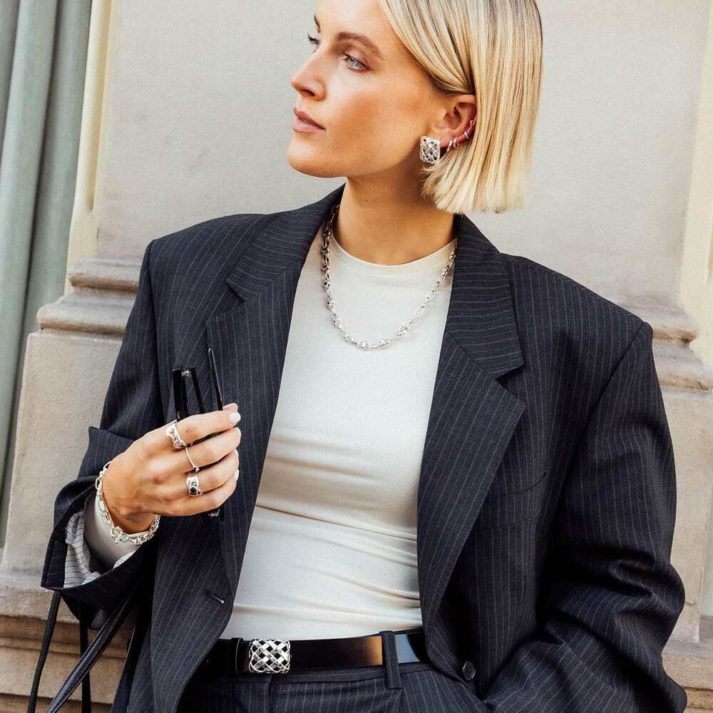 Daisy London Silver Plate Polly Black Onyx Chunky Band Ring Additional Image - 4