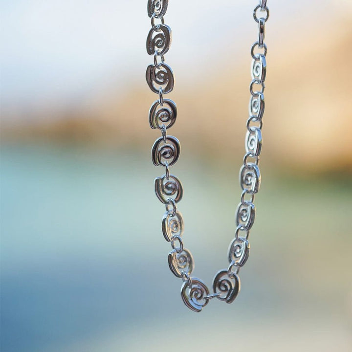 Daisy London Silver Plate Spiral Chain Necklace - MococoDaisy LondonSN23_SLV5056104135570Necklace