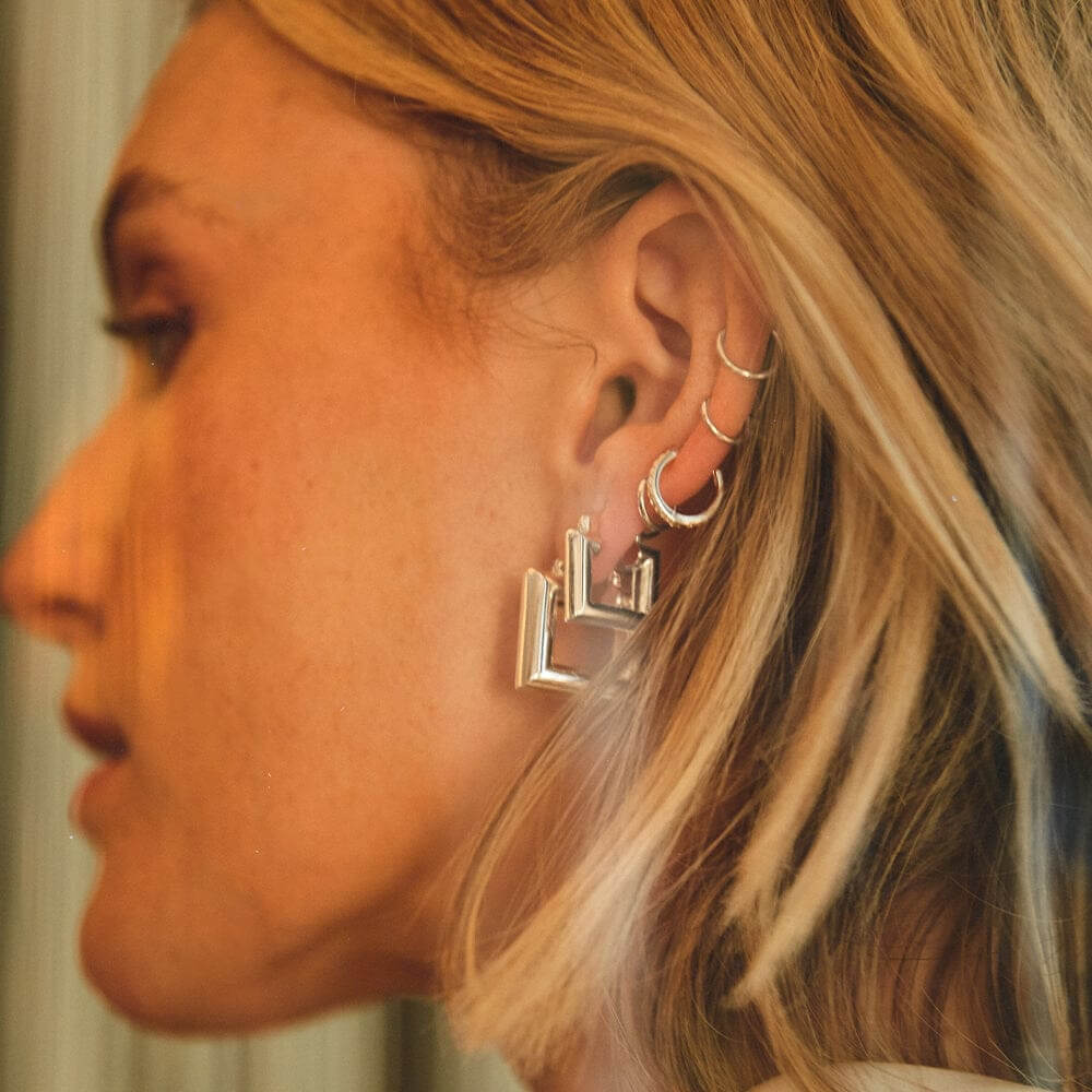 Daisy London Silver Plated Polly Sayer Chubby Square Hoop Earrings - MococoDaisy LondonSPE03_SLVEarrings