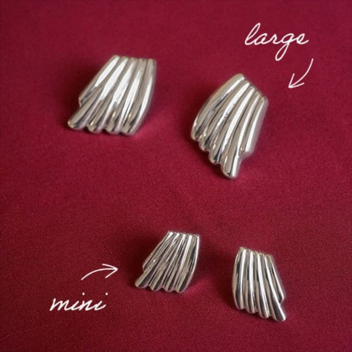 Daisy London Silver Plated Polly Sayer Mini Wave Stud Earrings - MococoDaisy LondonSPE13_SLVEarrings