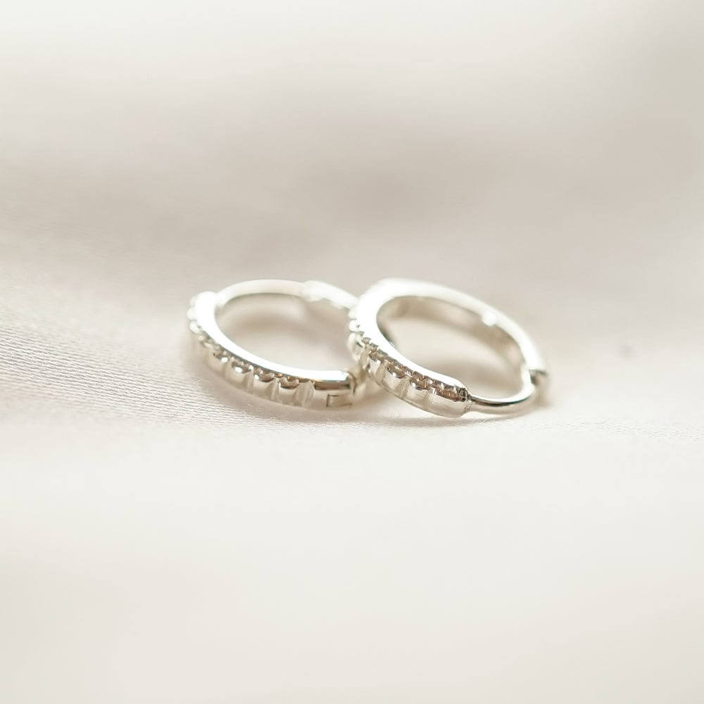 Daisy London Silver Polly Sayer Ridge Huggie Hoop Earrings - MococoDaisy LondonSPE04_SLVEarrings
