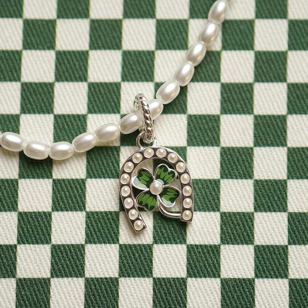 Daisy London Silver Shrimps Clover Charm Pearl Necklace - MococoDaisy LondonSHN015_SLVNecklaces