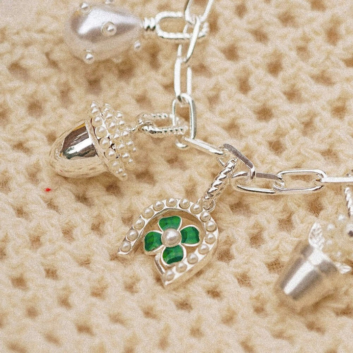 Daisy London Silver Shrimps Clover Charm Pendant - MococoDaisy LondonSHC001_SLVCharms & Pendants