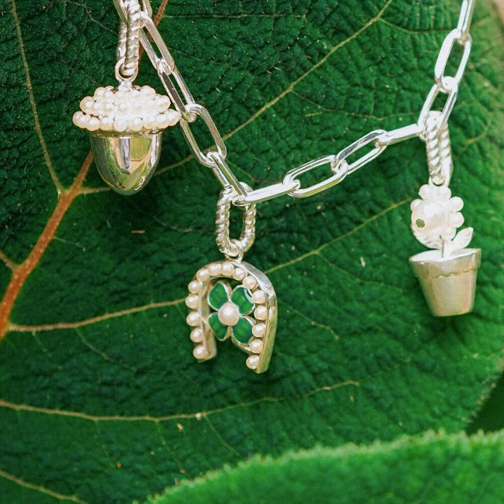 Daisy London Silver Shrimps Clover Charm Pendant - MococoDaisy LondonSHC001_SLVCharms & Pendants