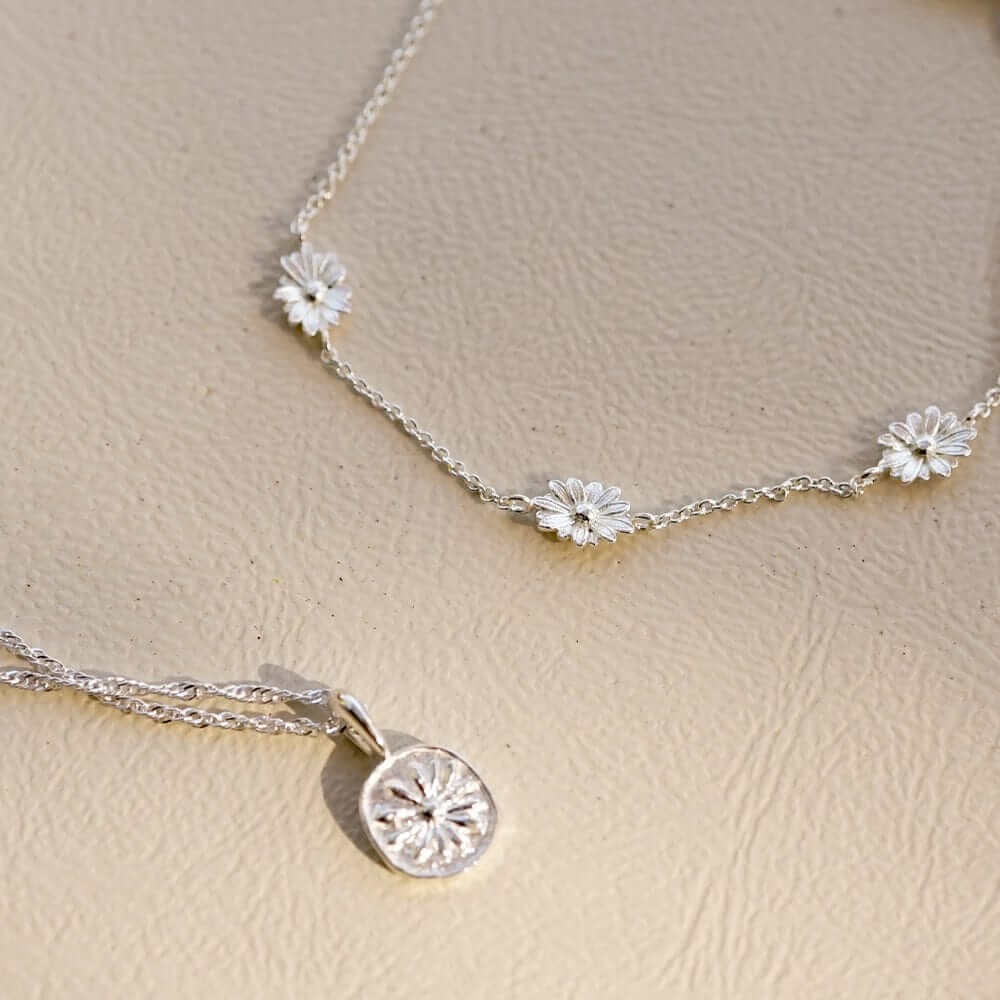Daisy London Silver Triple Daisy Bracelet - MococoDaisy LondonDBBR01_SLVBracelets