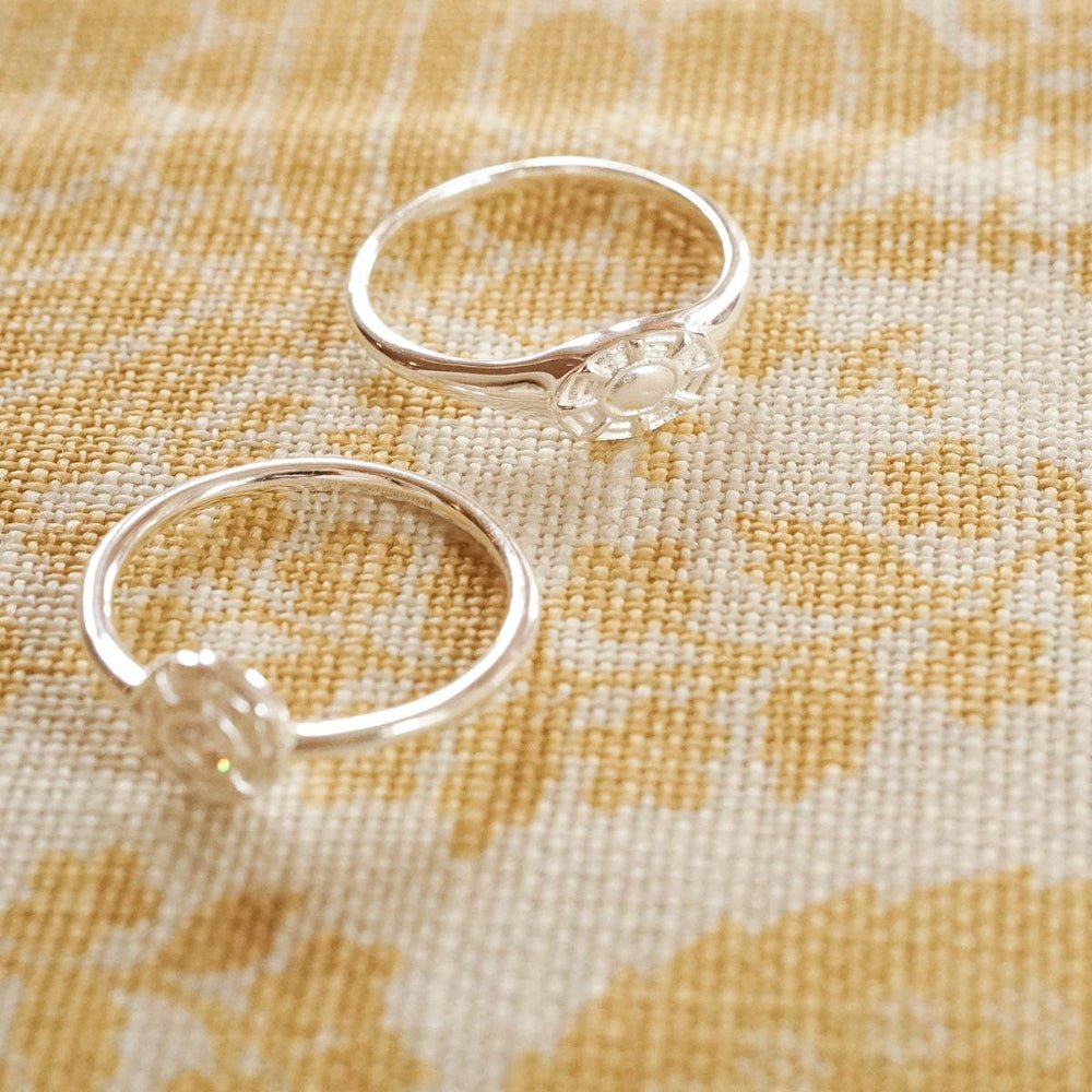 Daisy London Sterling Silver Apollo Signet Ring - MococoDaisy LondonRR02_SLV_XS5056104133934Rings