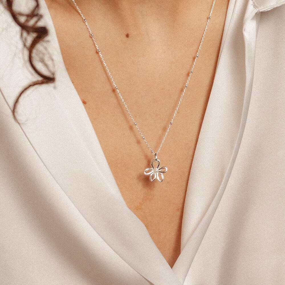 Daisy London Sterling Silver Bow Layering Set Additional Image - 2