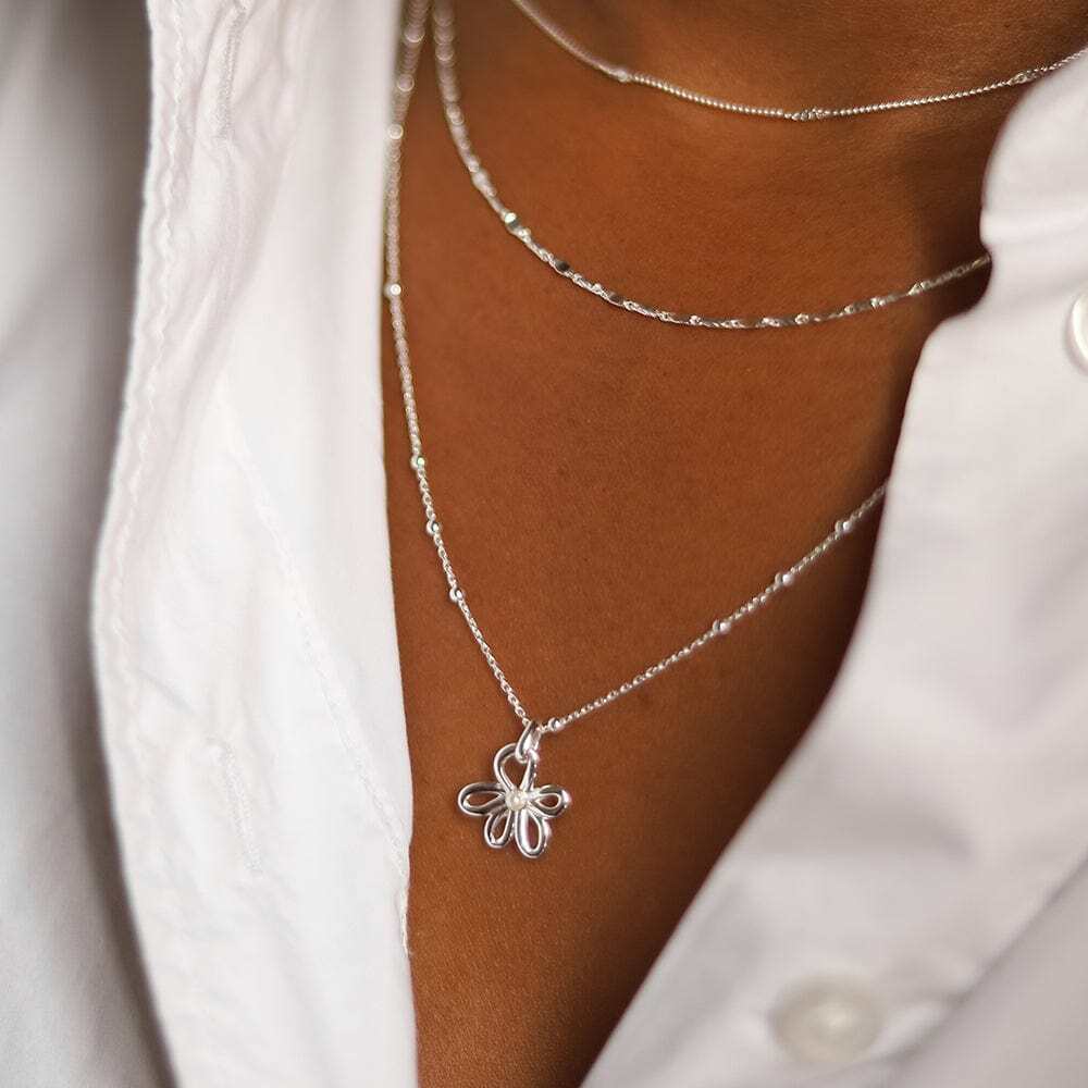Daisy London Sterling Silver Daisy Bow Pendant Necklace Additional Image - 3