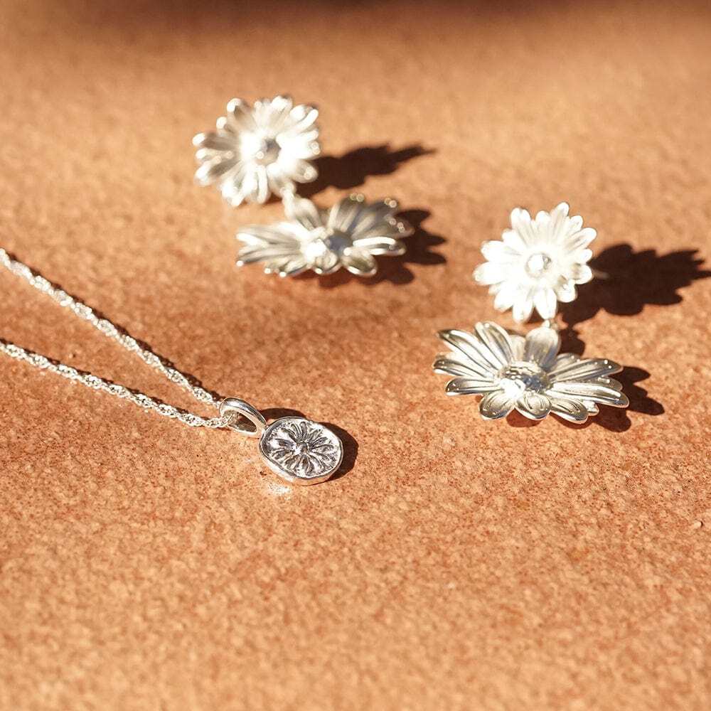 Daisy London Sterling Silver Daisy Flower Necklace Additional Image - 4
