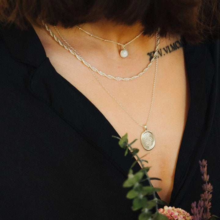 Daisy London Sterling Silver Howlite Healing Stone Necklace - MococoDaisy LondonHN1006_SLV5056104102831Necklaces
