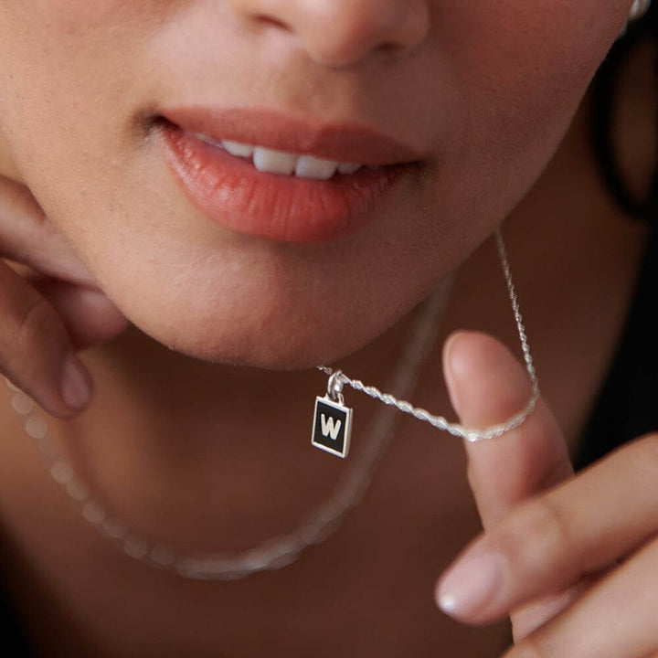 Daisy London Sterling Silver Letter W Personalised Initial Necklace - MococoDaisy LondonBETW_SLVNecklaces