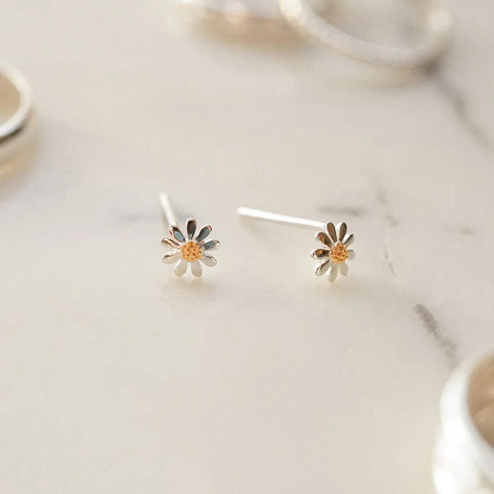 Daisy London Sterling Silver Marguerite 5mm Daisy Earrings - MococoDaisy LondonE4001_SLV5055379303943Earrings