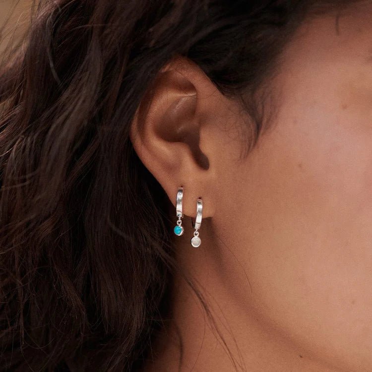 Daisy London Sterling Silver Moonstone Healing Stones Huggie Earrings - MococoDaisy LondonHE3011_SLVEarrings