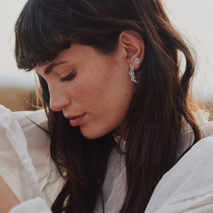 Daisy London Sterling Silver Spiral Hoop Earrings - MococoDaisy LondonSE19_SLV5056104135372Earrings