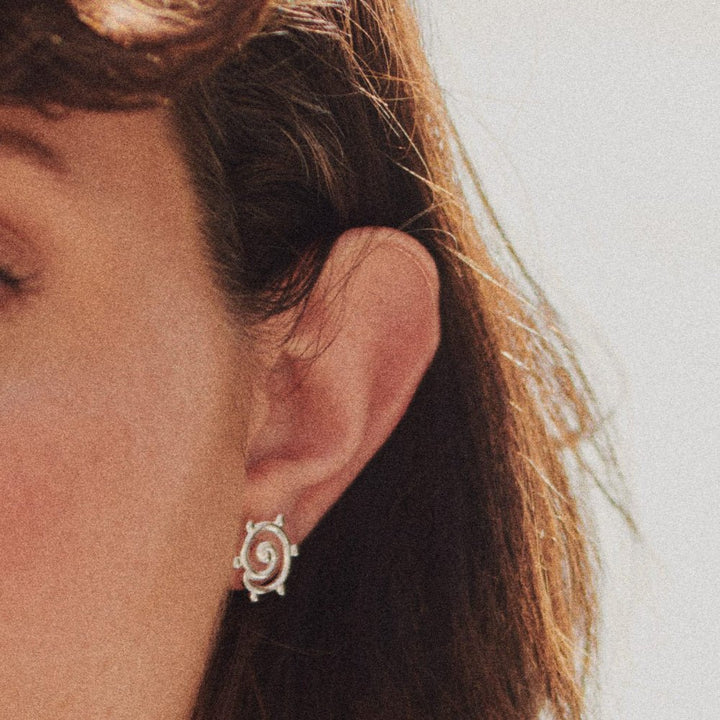 Daisy London Sterling Silver Spiral Sun Maxi Stud Earrings - MococoDaisy LondonSE24_SLV5056104135471Earrings