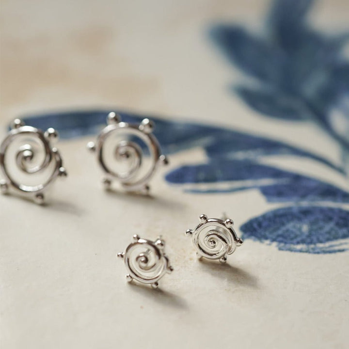 Daisy London Sterling Silver Spiral Sun Mini Stud Earrings - MococoDaisy LondonSE23_SLV5056104135457Earrings
