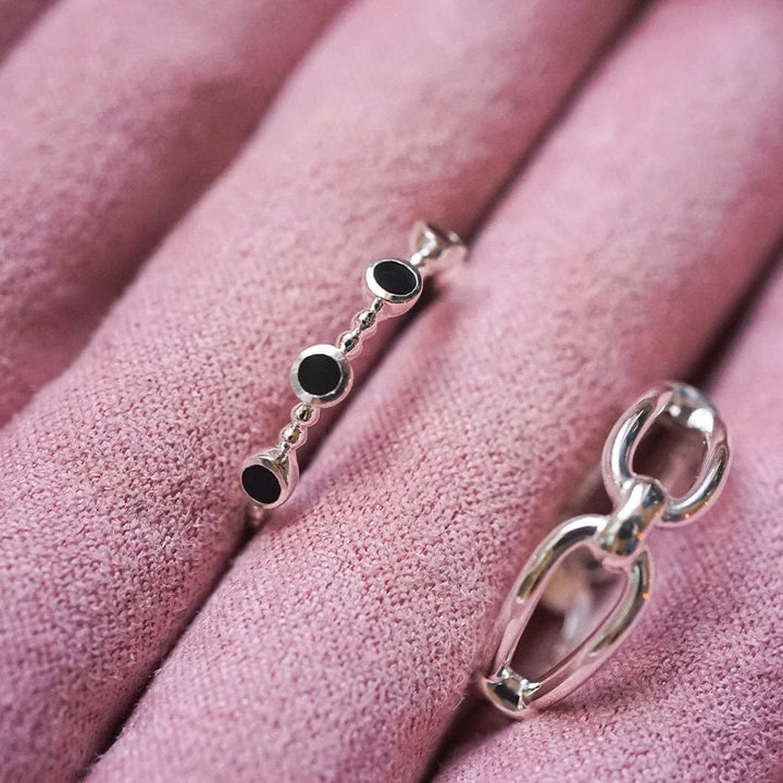 Daisy Polly Sayer Black Onyx Bobble Ring - MococoDaisy LondonSPR07_SLV_XS5056104132920Rings