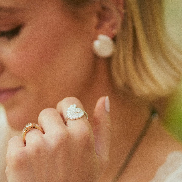 Daisy Polly Sayer Shell Ring - MococoDaisy LondonRings