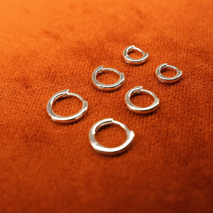 Daisy Versatile Polly Essential Huggie Stack: Mini, Medium, Large Sterling Silver Earrings - MococoDaisy LondonGSET216_SLVEarrings