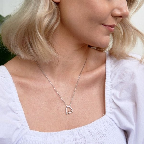 Hot Diamonds 18CT Rose Gold Plate and Silver Warm Heart Pendant - MococoHot DiamondsDP6605055069032221Necklaces