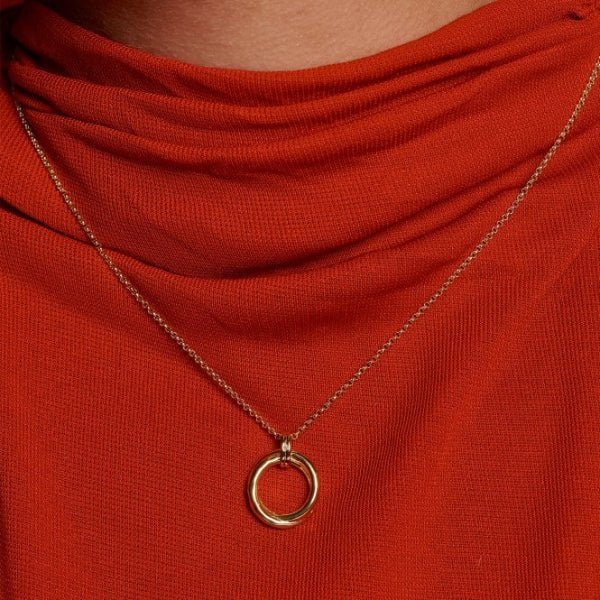 Hot Diamonds Gold Aura Pendant - MococoHot DiamondsDP10225055069055688Necklaces