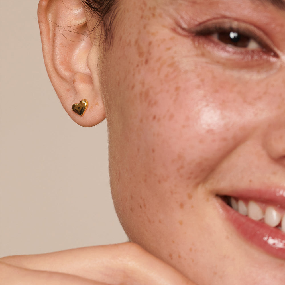 Hot Diamonds Gold Desire Heart Stud Earrings - MococoHot DiamondsDE7815055069052809Earrings