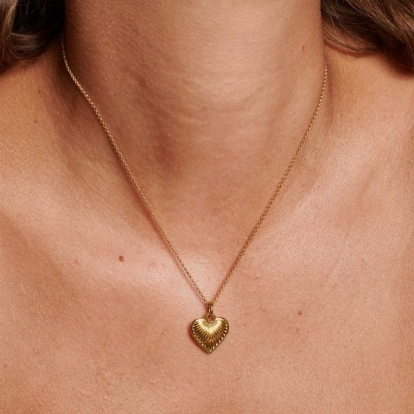 Hot Diamonds Gold Jac Jossa Essence Heart Pendant - MococoHot DiamondsDP10195055069055589Necklaces