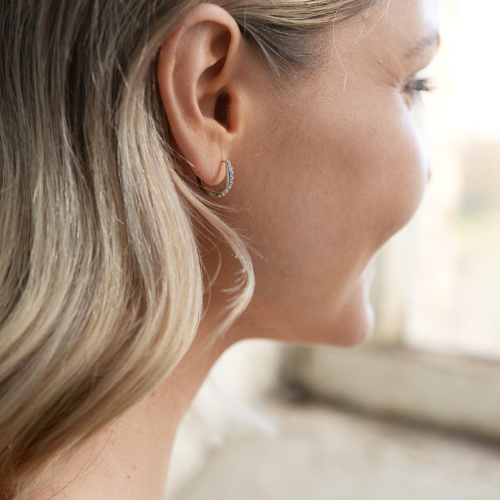 Hot Diamonds Silver Constant Loop Earrings - MococoHot DiamondsDE581Earrings
