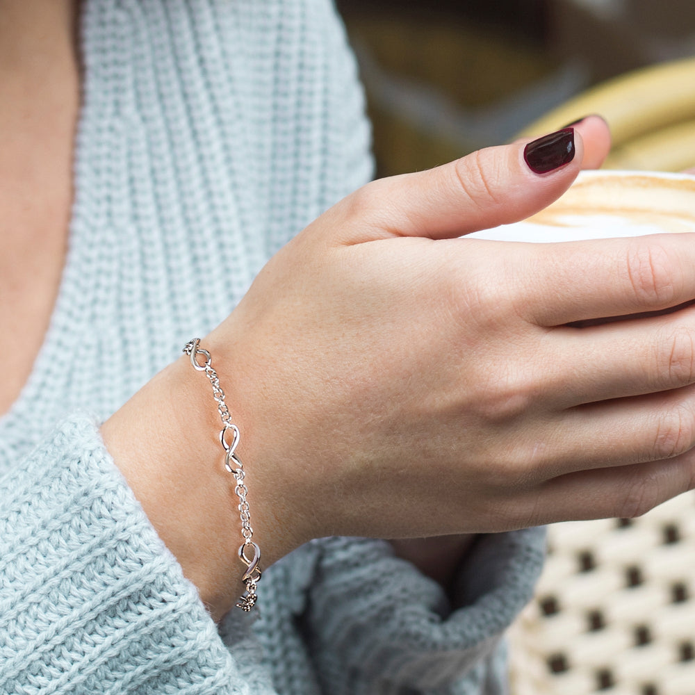 Hot Diamonds Silver Fresh Infinity Bracelet - MococoHot DiamondsDL2935055069012551Bracelets