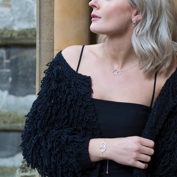 Hot Diamonds Silver Striking Circle Necklace & Bracelet Set - MococoHot DiamondsJewellery Sets
