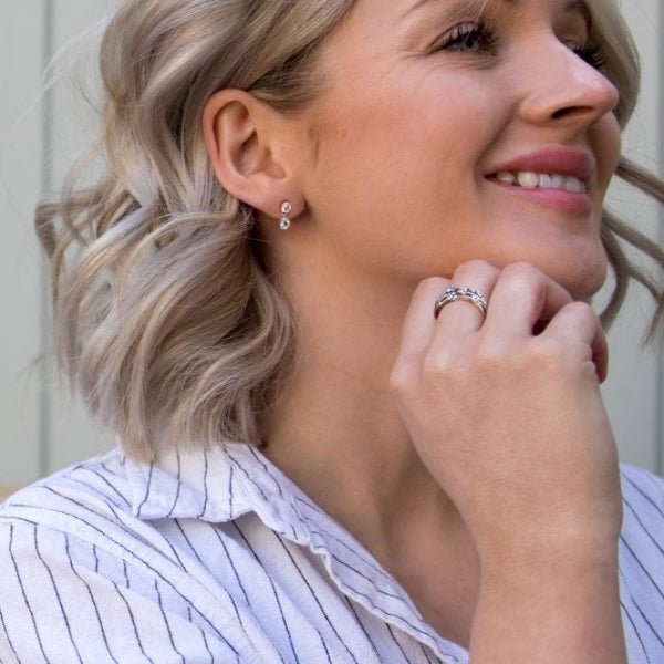 Hot Diamonds Silver Tender White Topaz Earrings - Double Drop - MococoHot DiamondsDE5865055069037004Earrings