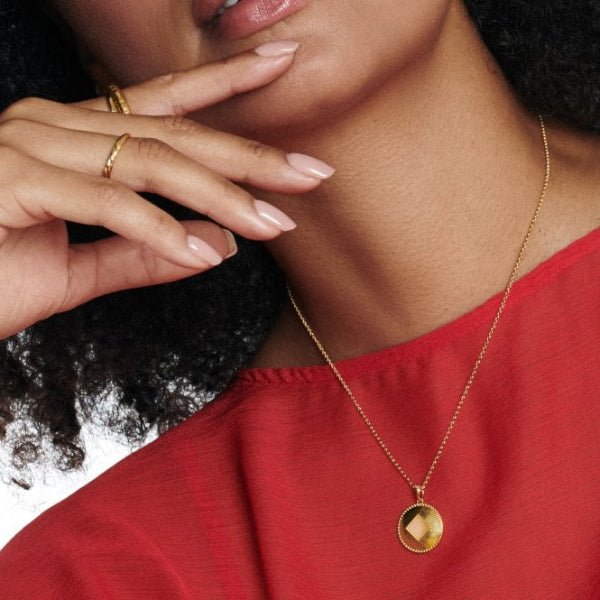 Hot Diamonds x Gemstones Gold Silver Coin Pendant - MococoHot DiamondsDP9355055069052168Necklaces