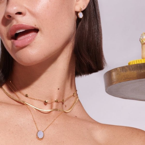 Hot Diamonds x Gemstones Gold Silver Oval Necklace - Blue Lace Agate - MococoHot DiamondsDN1905055069051475Necklaces