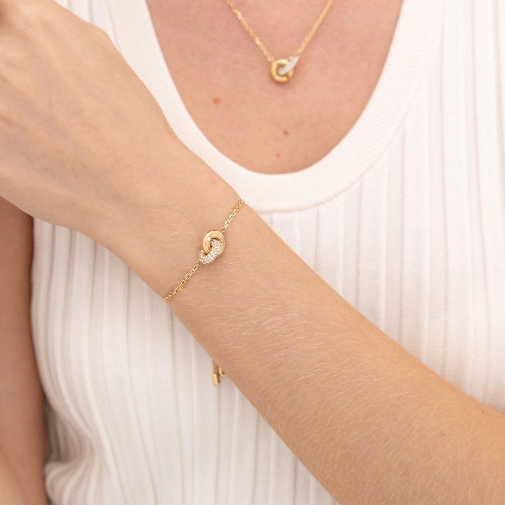 Hugo Boss Gold Live Precious Ladies IP Bracelet 2