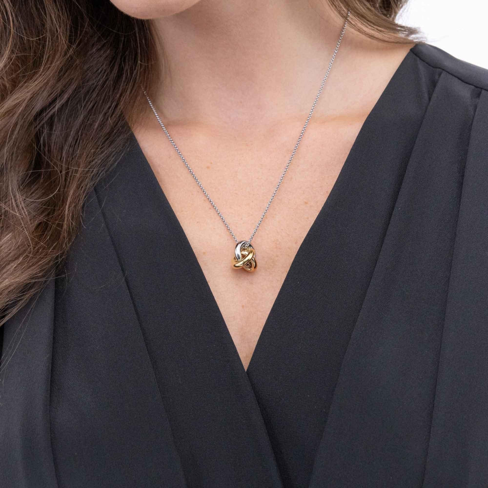 Hugo Boss Harmonie Ladies Tri Tone Necklace - MococoHugo Boss1580771885997646154Necklaces