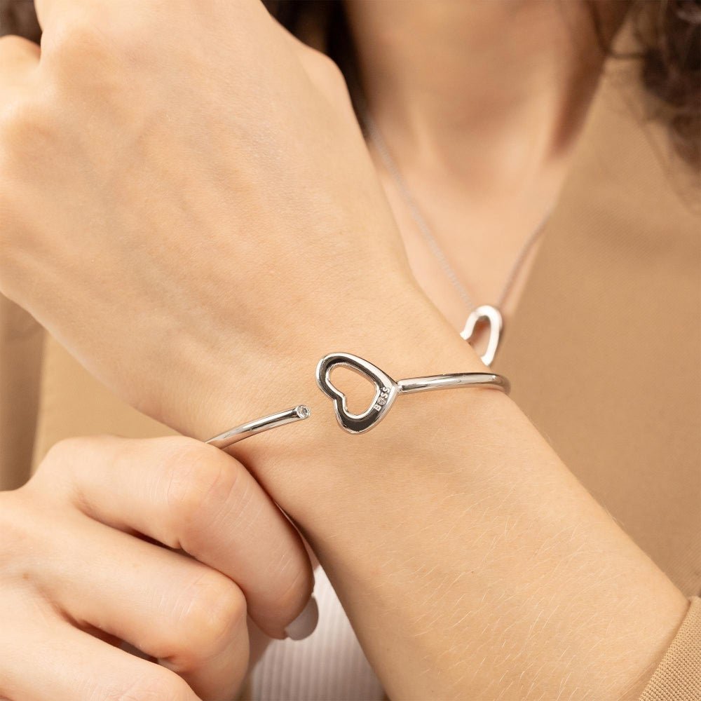 Hugo Boss Silver Honey Boundless Ladies Bangle - MococoHugo Boss1580723885997609227Bracelets